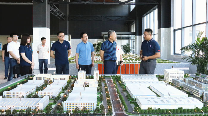 沈阳99499威尼斯产业集团与沈阳机床集团开展座谈交流